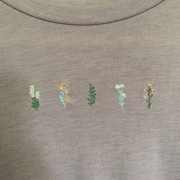 Tentree Floral Embroidered Tee - Picture 3 of 4